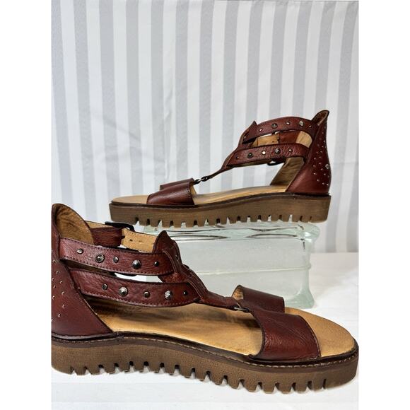 VERACRUZ ARTISANS Women's Whiskey Leather Studded Platform Sandals 8.5-9. - Picture 1 of 9